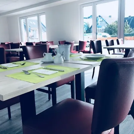 An Der Burgschaenke 호텔 Alpen