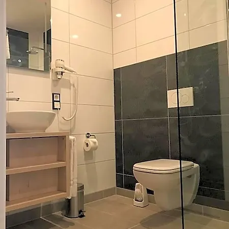 호텔 An Der Burgschaenke 4*