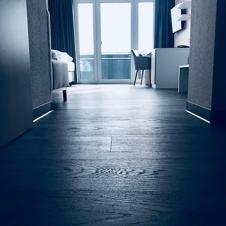 An Der Burgschaenke מלון Alpen