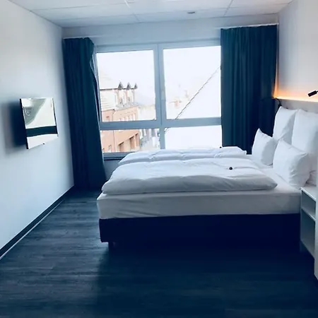 מלון An Der Burgschaenke 4*