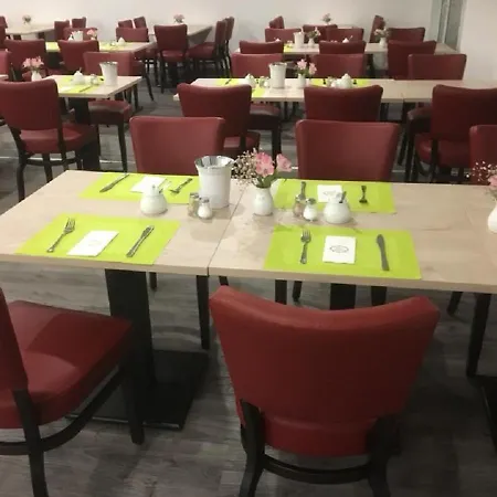 An Der Burgschaenke מלון 4*